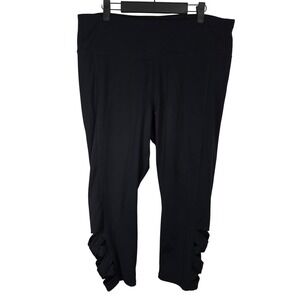 Gaiam XXL Plus Size Black Workout Cropped Leggings Criss Cross Athletic Pants